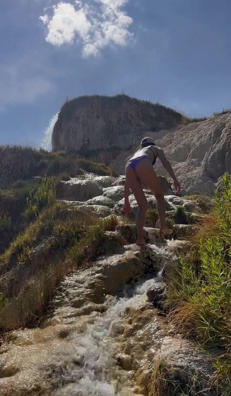 Shanti Tan onlyfans sex