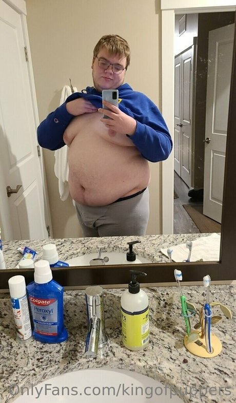 kingofpuppers feet onlyfans