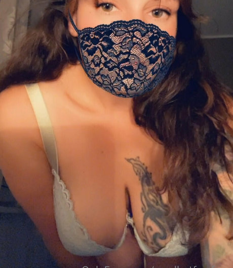 ruralhotfox free Profile image