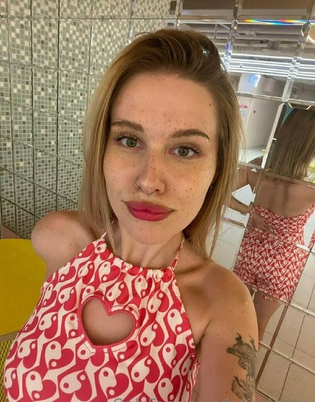 tati blonde onlyfans xxx