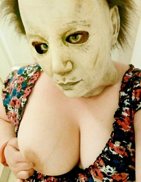 red ridin hood x onlyfans leakd