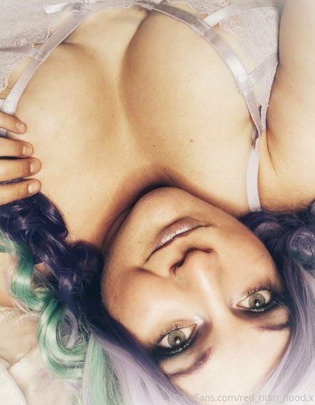 red ridin hood x leaked onlyfans sex