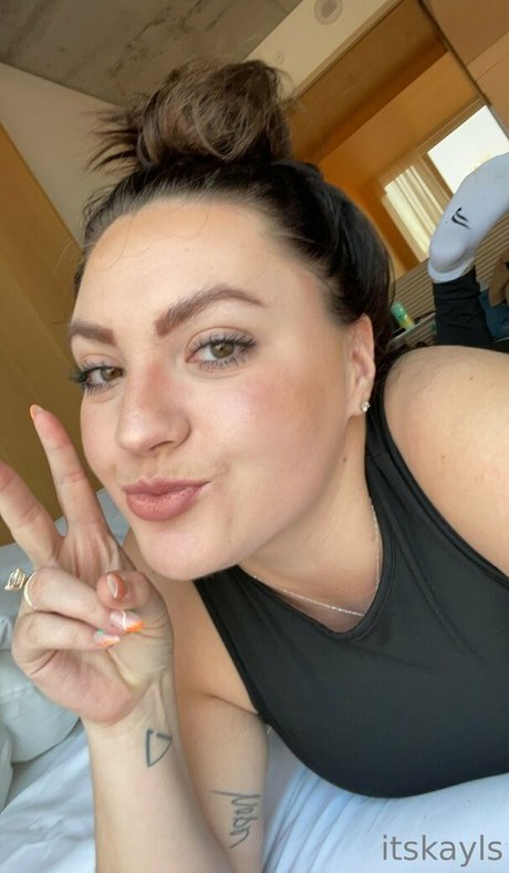 itskayls onlyfans leaked tits