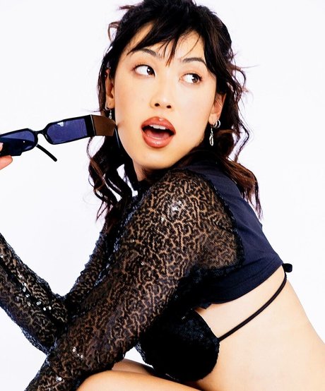 Ana Hikari nude porn onlyfans