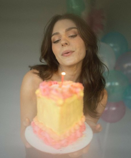 Taya Miller new onlyfans