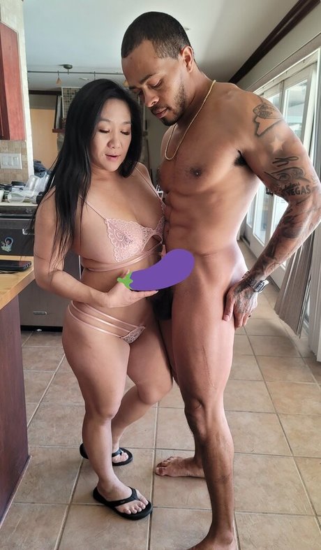 Song Lee only fans free