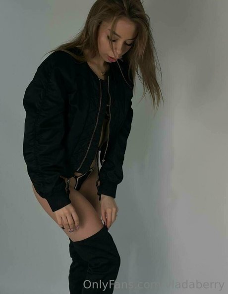 vladaberry leaked porn onlyfans
