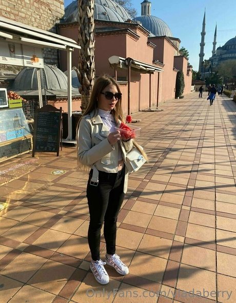 vladaberry onlyfans leak naked