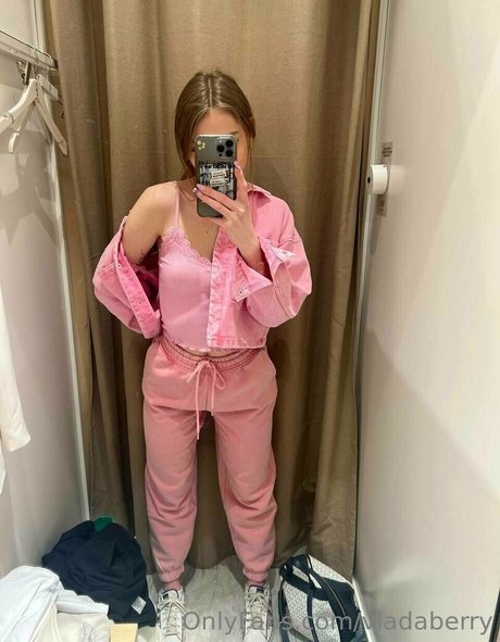 vladaberry onlyfans hot