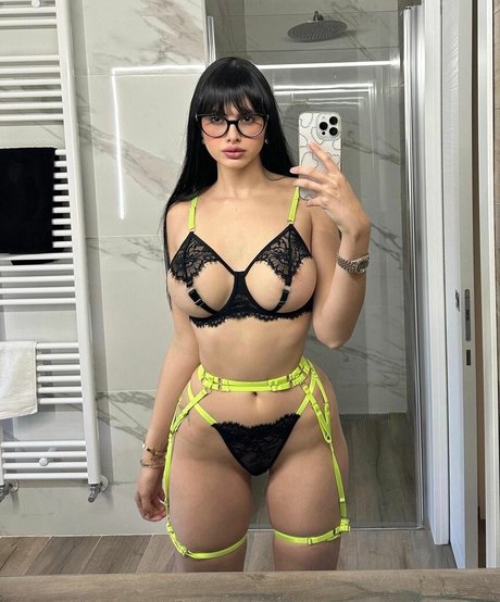 Martina Vismara onlyfans creator