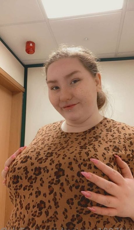 rosieblossomfree onlyfans xxx