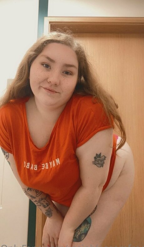 rosieblossomfree nude onlyfans leak