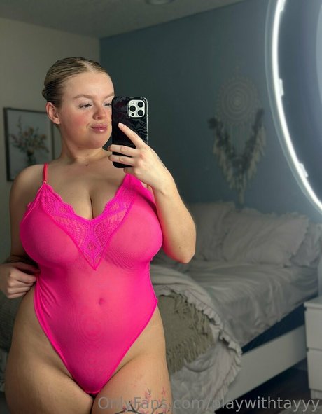 curvy xxx onlyfans porno shots