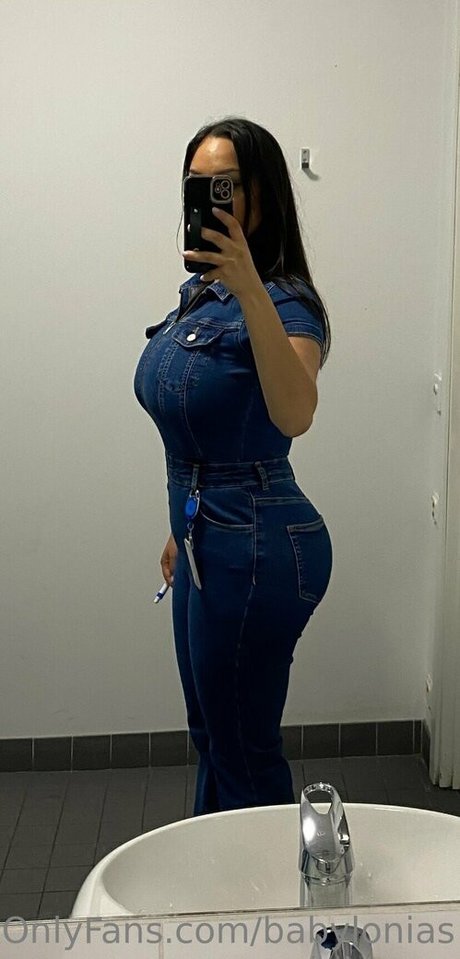 babylonias nude leak onlyfans