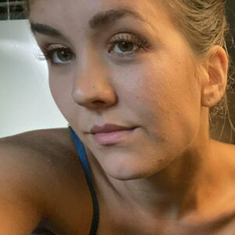 alexisloadfree naked only fans