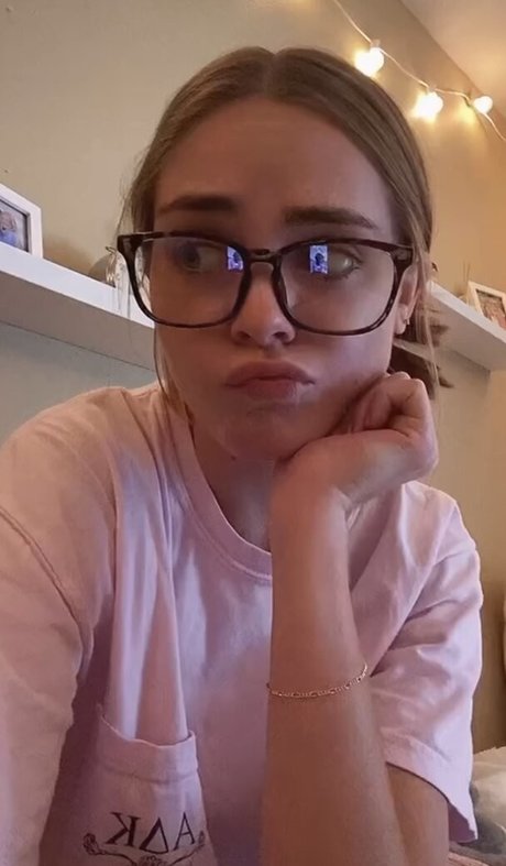 Lauren Mae desnuda onlyfans