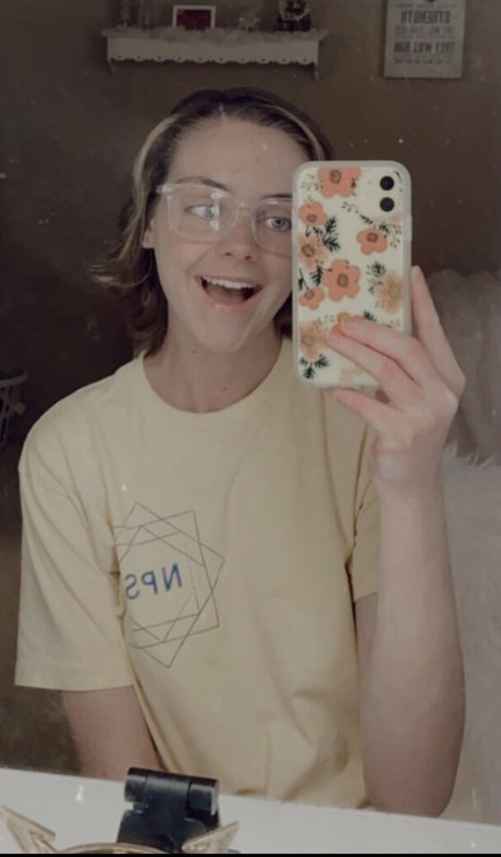 Lauren Mae onlyfans pic