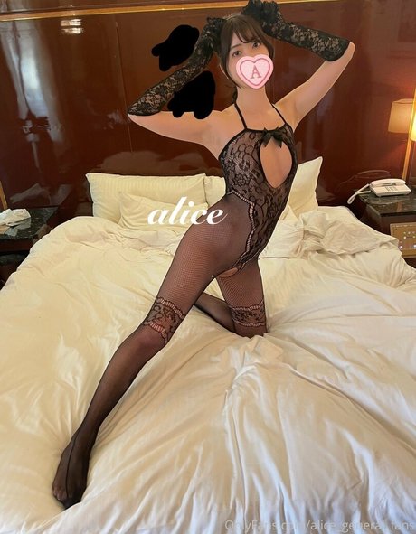 alice general fans naked only fans