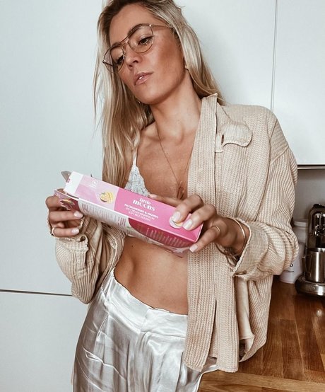 Danni Menzies xxx onlyfans