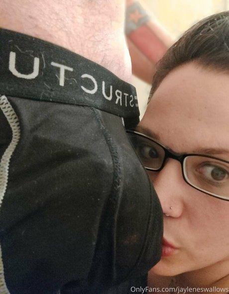 jayleneswallows onlyfans xxx