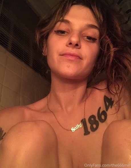 parisbush onlyfans leak nudes