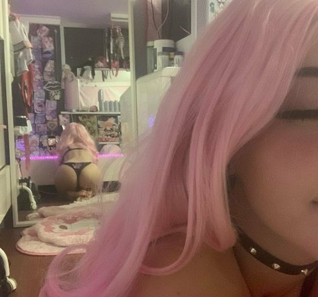 strawberrywolfgirl onlyfans lesk