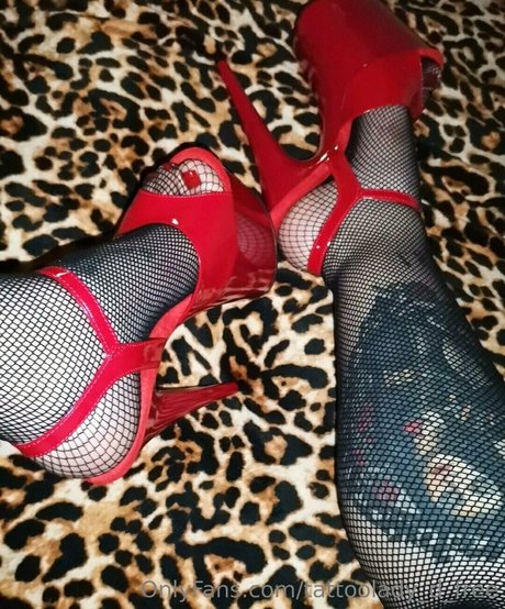 tattoolady d free nude onlyfans leak