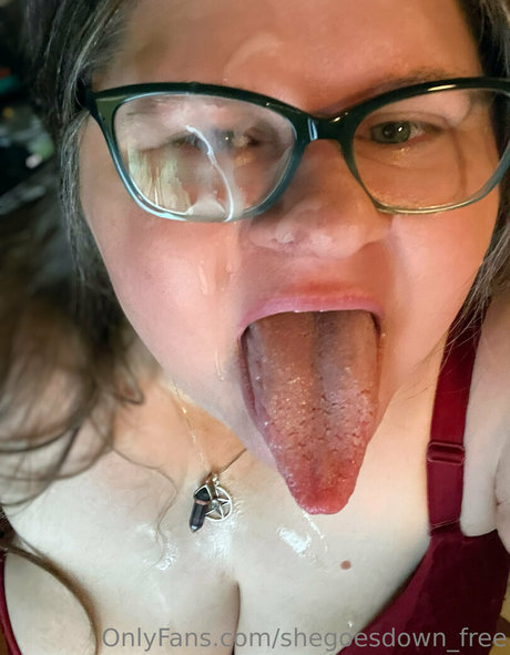 shegoesdown free porn onlyfans leaks