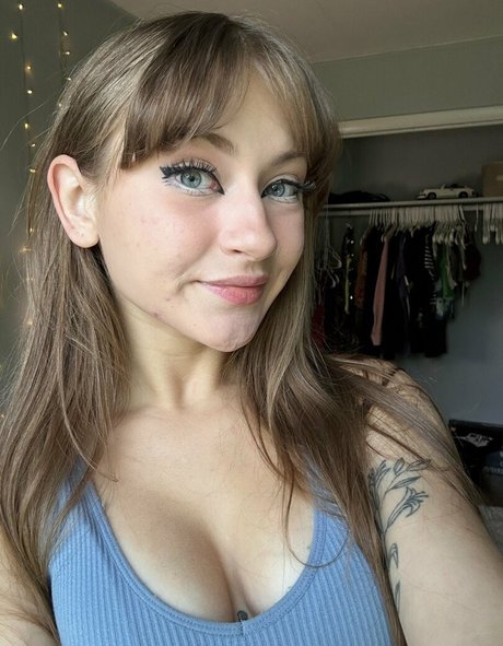 asian teen feet onlyfans hot sexy pic