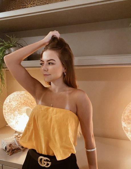 Nicole Loures new onlyfans