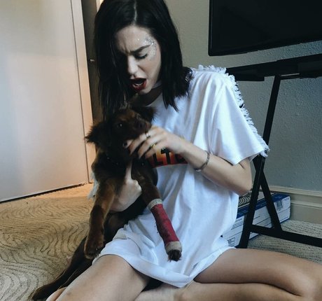 Amanda Steele naked only fans