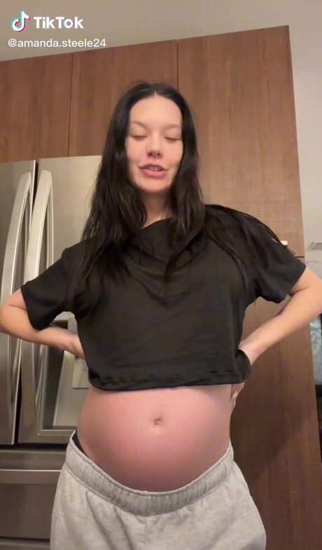 Amanda Steele nude on onlyfans