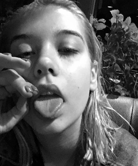 Amanda Steele onlyfans fotos