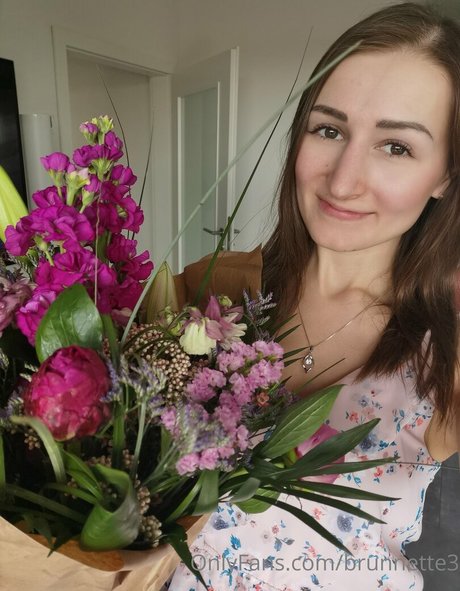 brunnette3 nudes onlyfans leaks