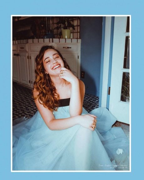 Mary Mouser leak only fans