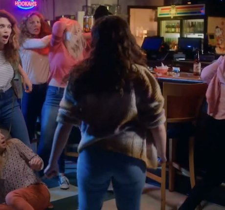 Mary Mouser onlyfans leakes