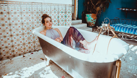 Mary Mouser onlyfans nude pics