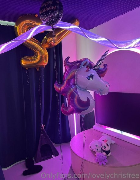 lovelychrisfree onlyfans model