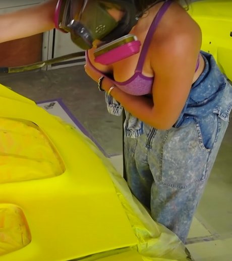 Collete Davis onlyfans topless