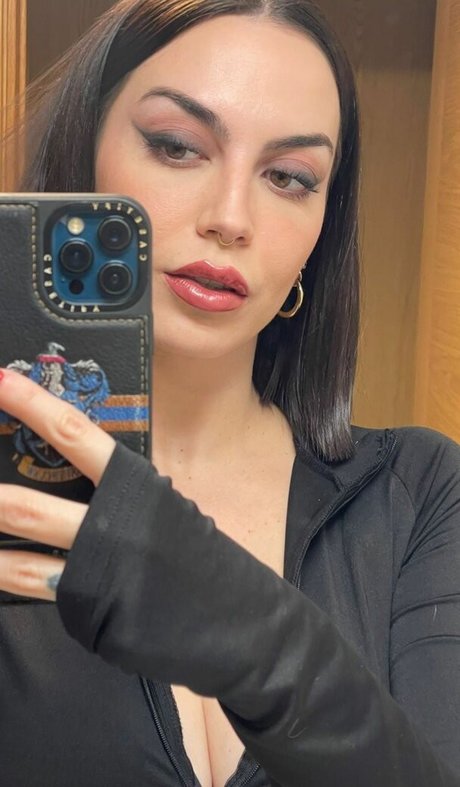 yoga instructor onlyfans pornos photos