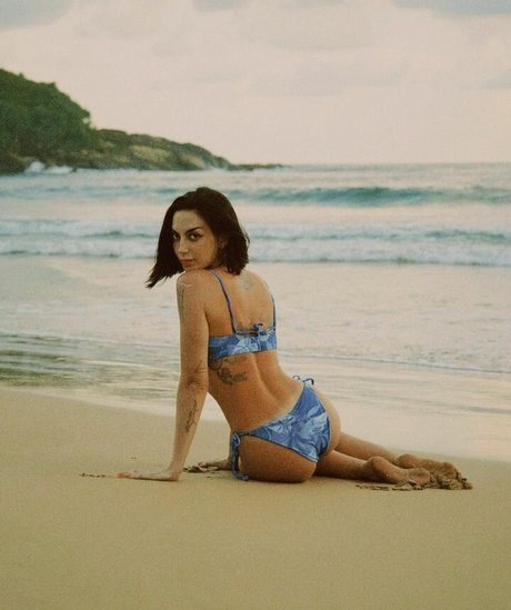 Maria Valero onlyfans leak ass