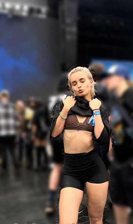 wax onlyfans sexy naked negative