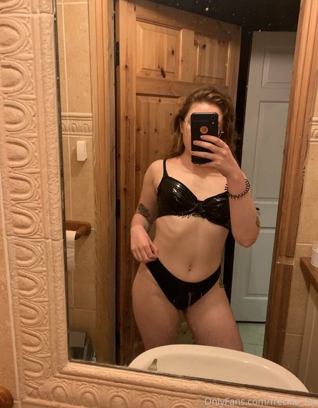 freckle fox onlyfans x