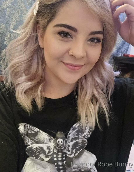 pandorabunny naked onlyfans pics
