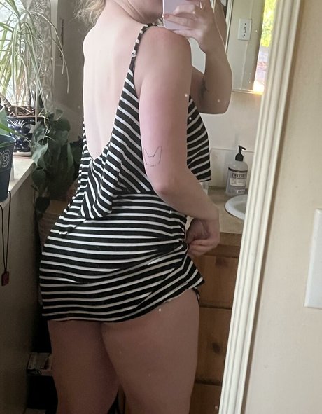 ivypearl42069 only fans review