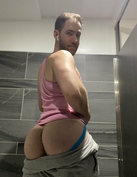 hunterdeanxl naked onlyfans leak