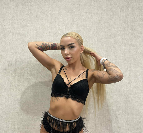 leila crystal Profile image