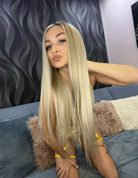 hotblondesarah onlyfans leaked sex