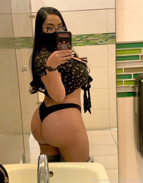 Jaki Senpai leaked onlyfans content