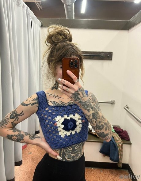 Awlivv onlyfans porn leaked